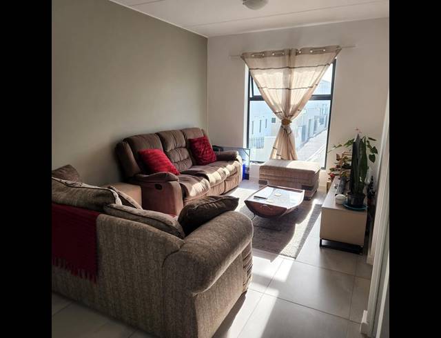 2 BEDROOM PROPERTY TO RENT IN RIVERGATE